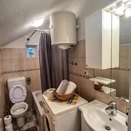 Stan Na Dan Durakovic Appartement